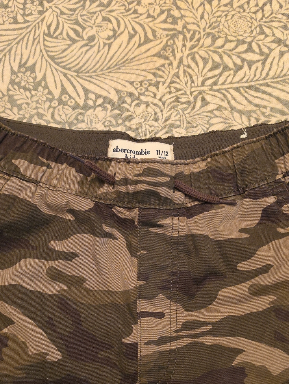 Abercrombie & Fitch Girls Camo Drawstring Shorts - Olive/Brown